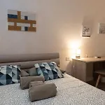 2Passi Dal Colosseo